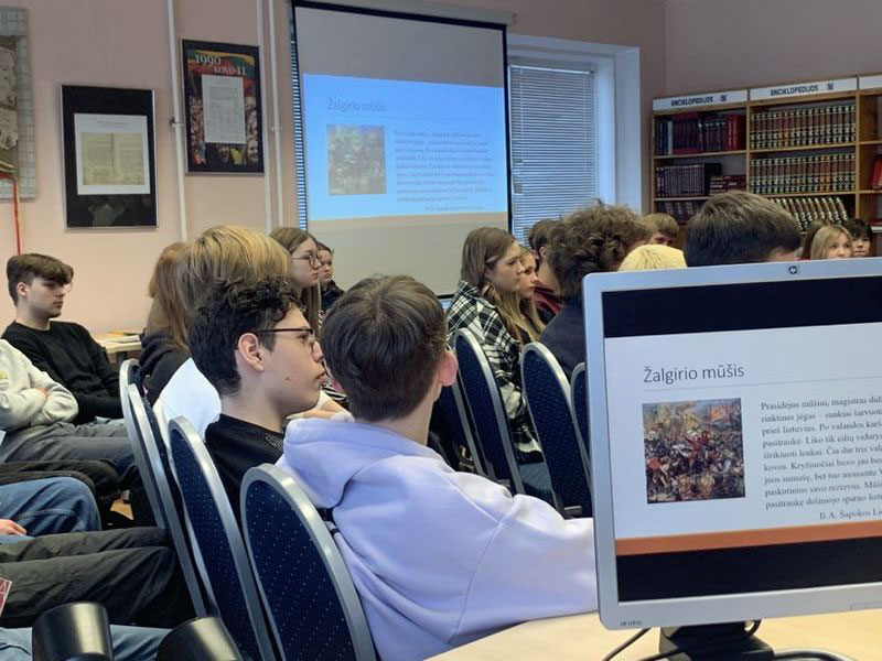 A. Šapokos gimtadieniui 2