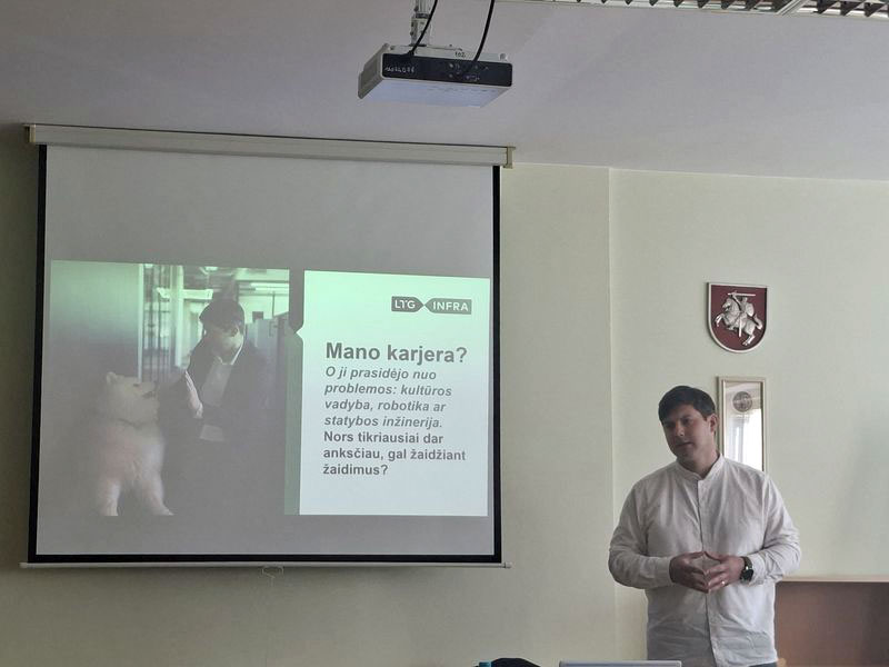 AB „Lietuvos geležinkeliai“ civilinės inžinerijos specialistais