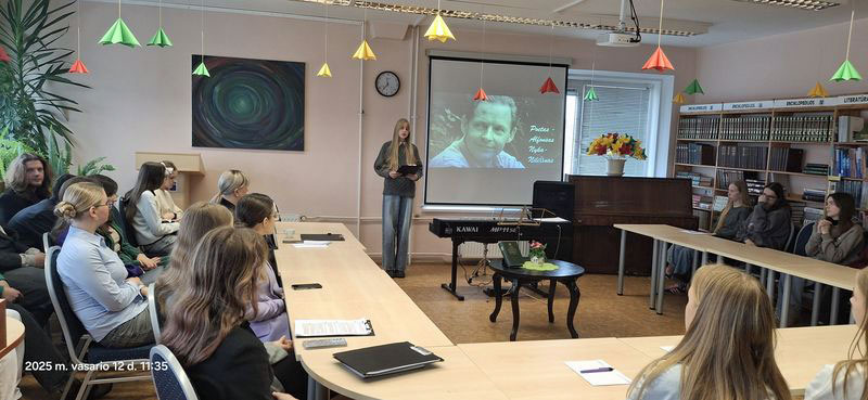 Paminėtas istoriko Adolfo Šapokos gimtadienis 10