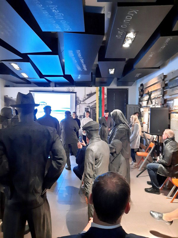 Gimnazistai dalyvavo renginyje „Partizaniškas pavakarys“