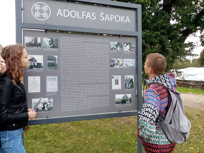 pamokomis apie istoriką A. Šapoką11